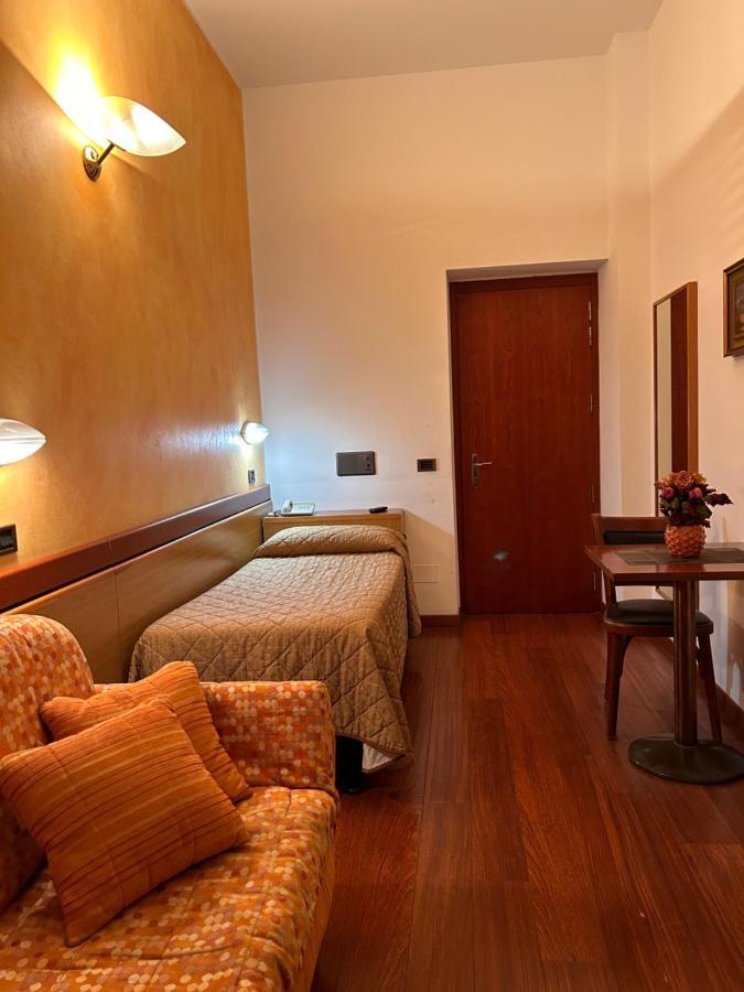 Hotel Aspromonte มิลาน ภายนอก รูปภาพ
